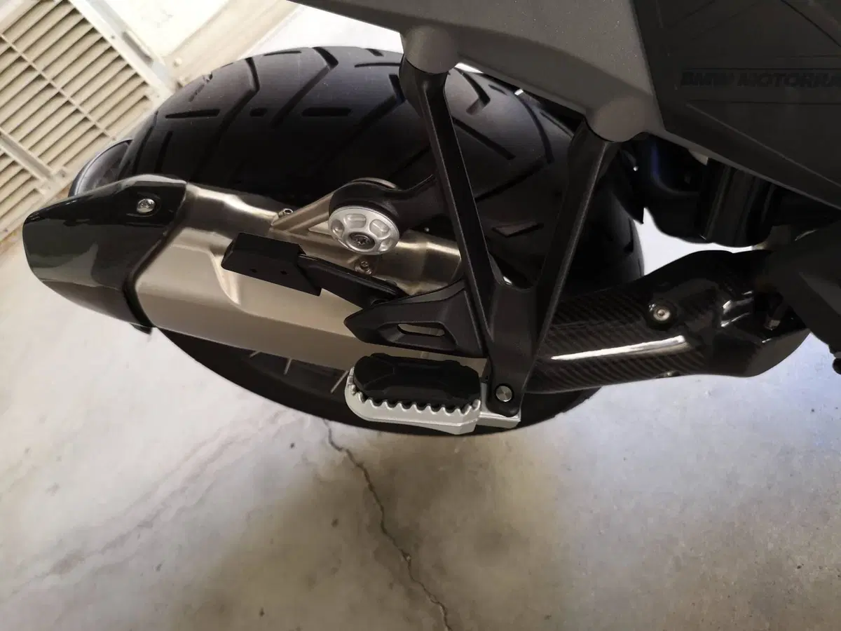 Bmw R 1300 GS (2023 - 26) (2)