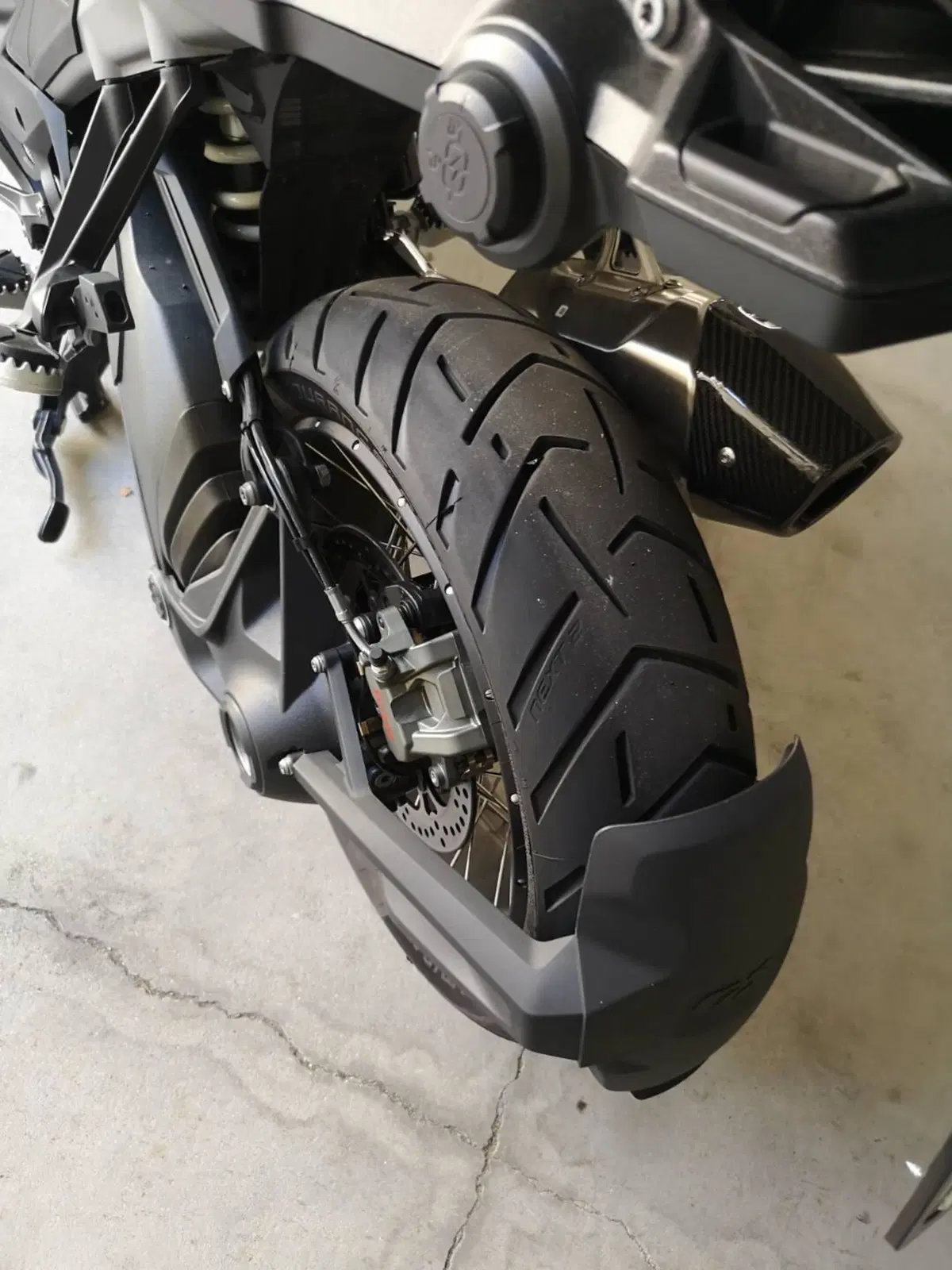 Bmw R 1300 GS (2023 - 26) (3)