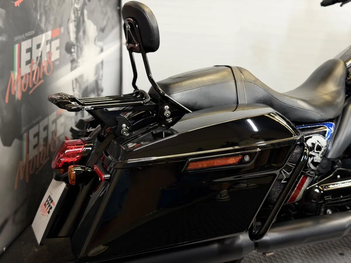 Harley-Davidson Street Glide ST (2022 - 23) (4)
