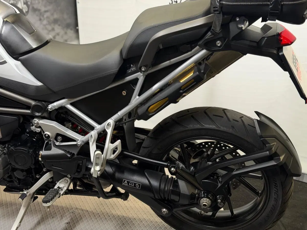 Triumph Tiger 1200 GT Pro (2022 - 23) (9)