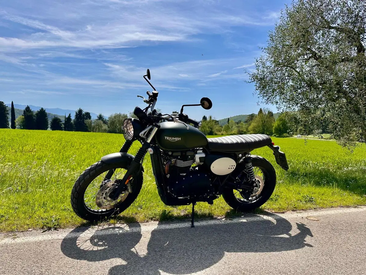 Triumph Scrambler 900 Chrome Edition (2023)