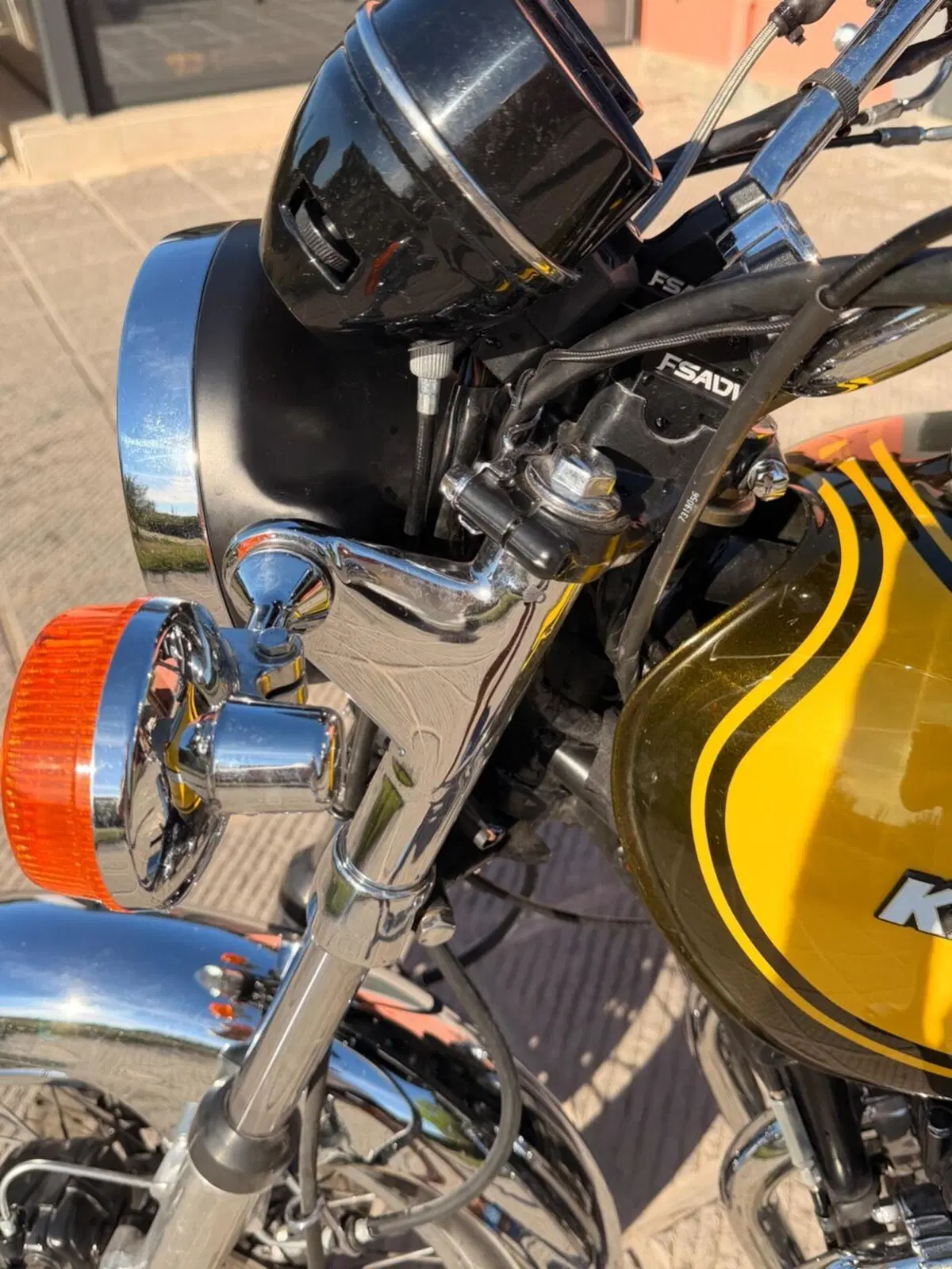 Kawasaki Z1000 (2)