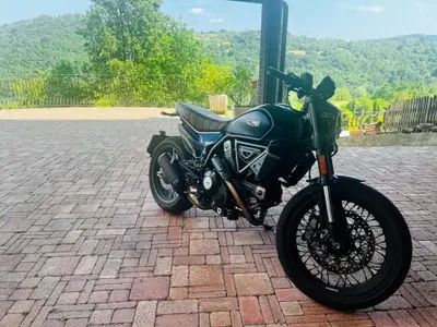 Ducati Scrambler 800 Nightshift (2025 - 26) usata