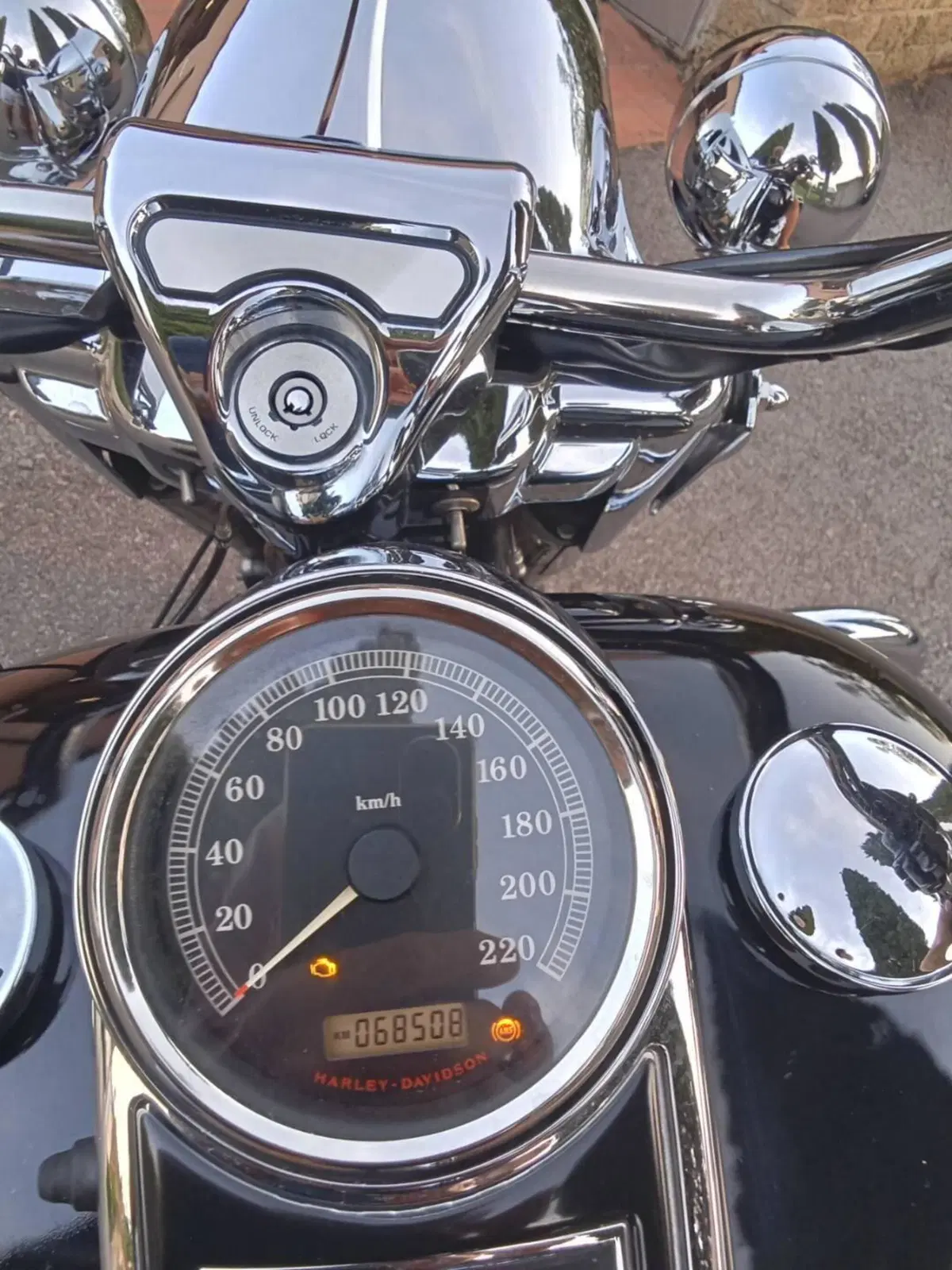 Harley-Davidson 1584 Road King Classic (2007 - 10) - FLHRC (2)