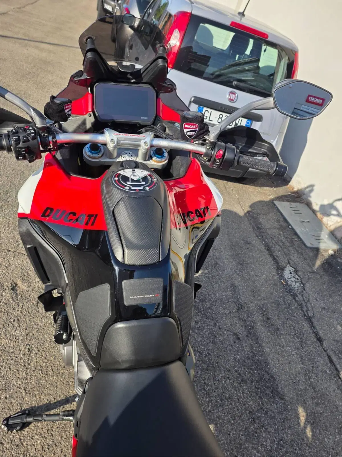 Ducati Multistrada V4 Pikes Peak (2021 - 24) (10)