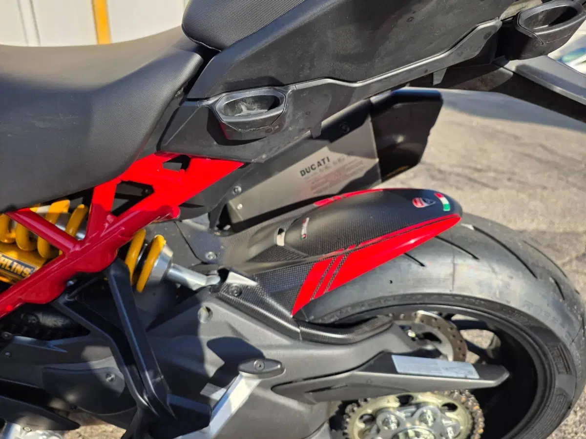 Ducati Multistrada V4 Pikes Peak (2021 - 24) (11)