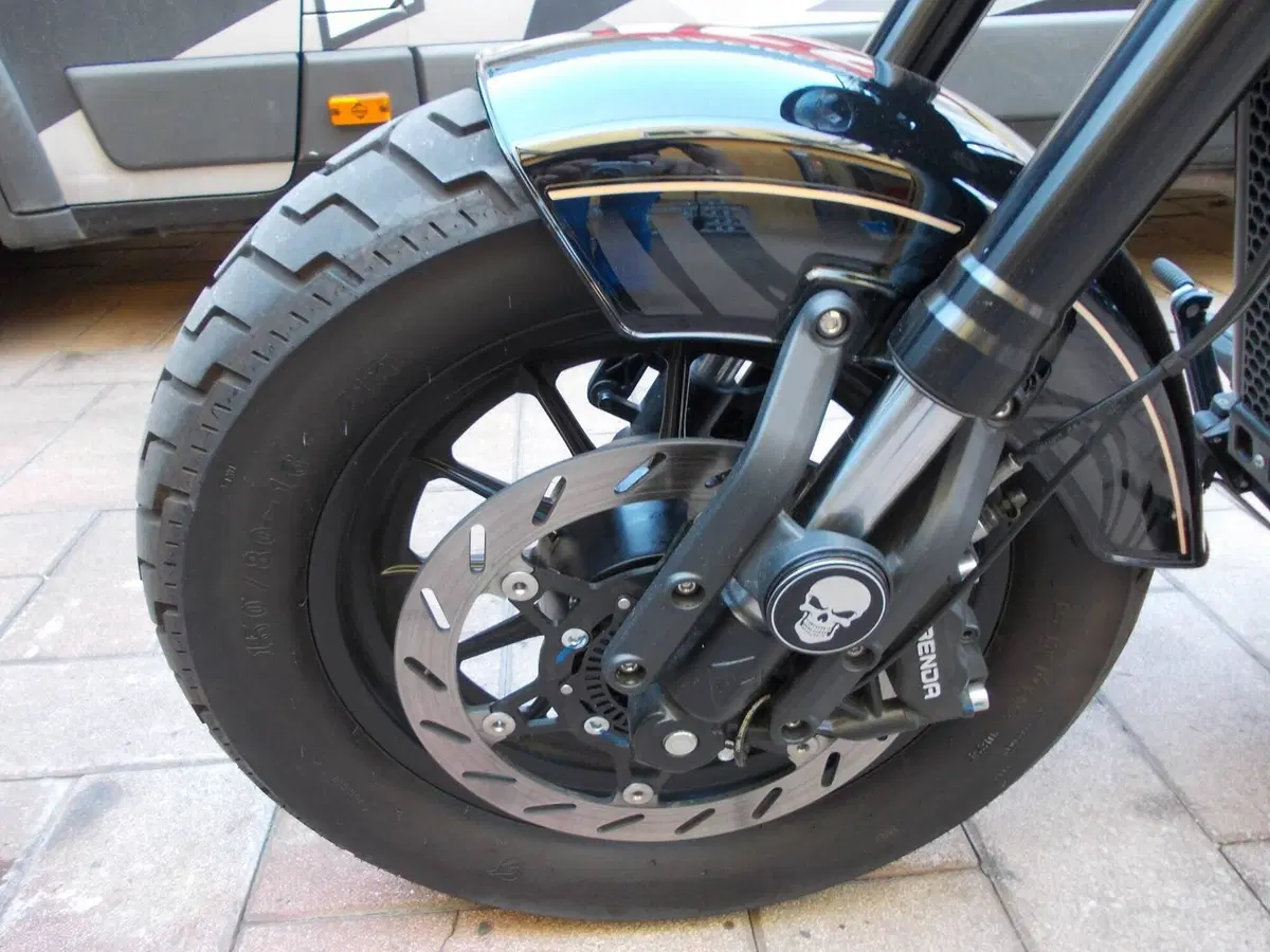 Benda Motorcycles Chinchilla 500 V2 (2025 - 26) (2)