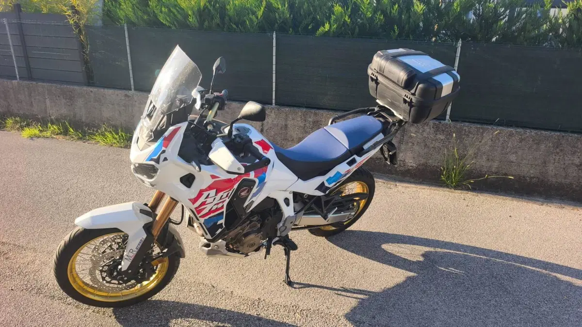 Honda Africa Twin CRF 1100L ES DCT (2024 - 26) (7)