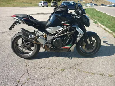 MV Agusta Brutale 990 R (2009 - 12) usata