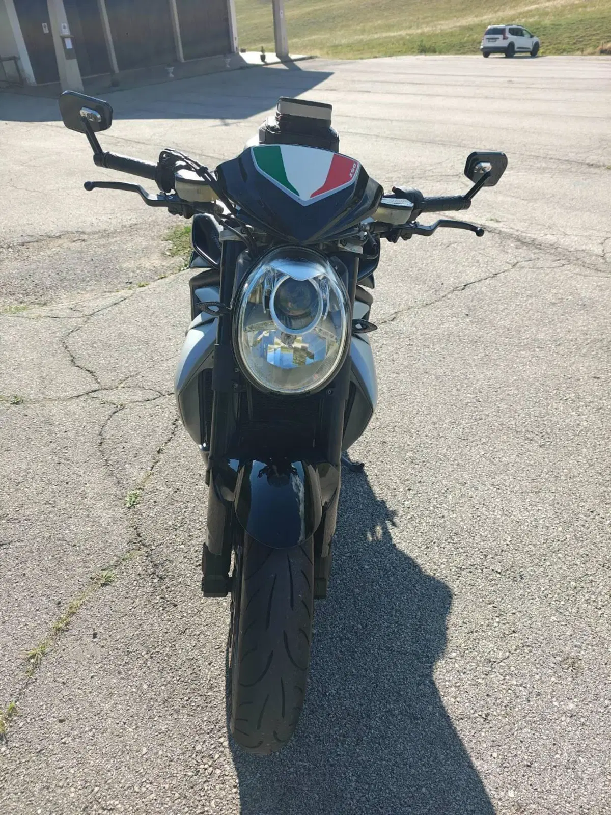 MV Agusta Brutale 990 R (2009 - 12) (2)