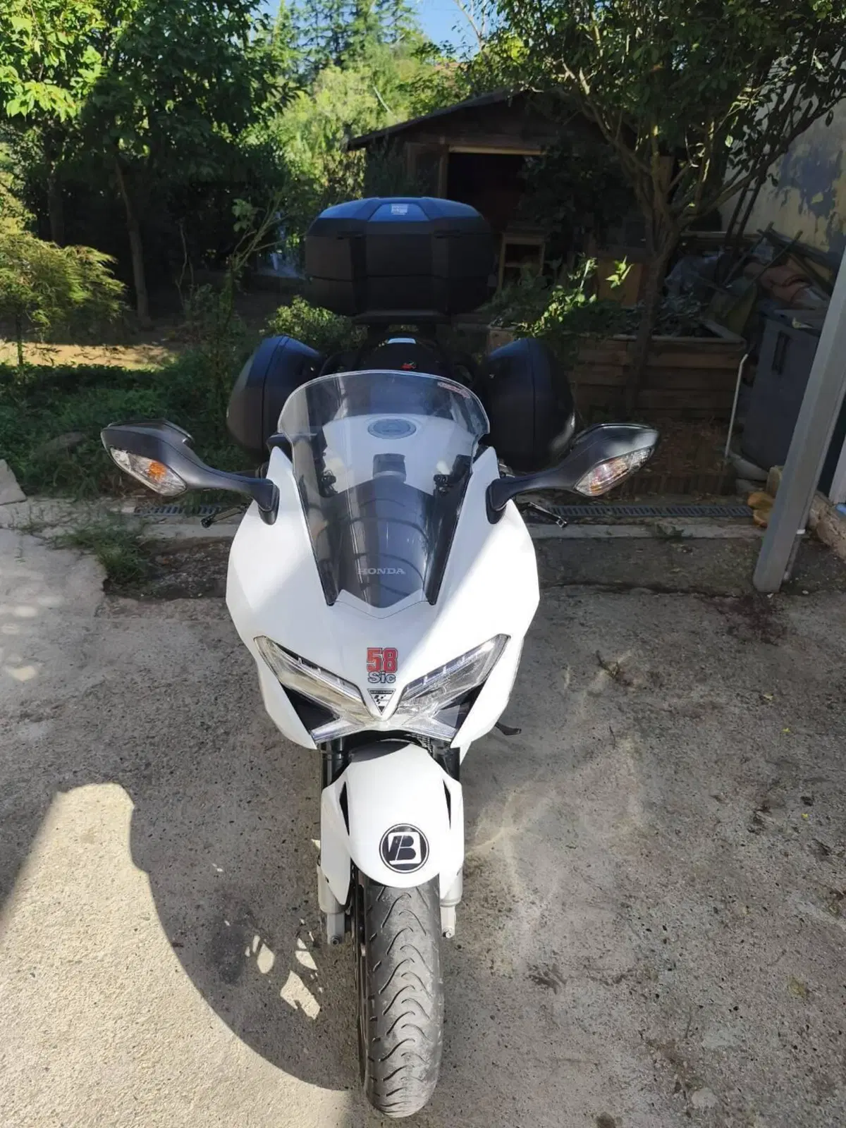 Honda VFR 800 F (2014 - 16) (5)
