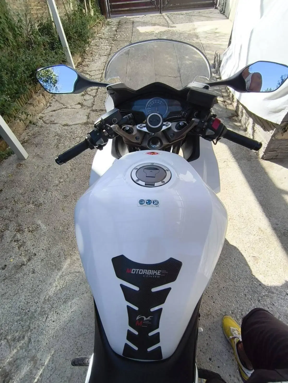 Honda VFR 800 F (2014 - 16) (13)