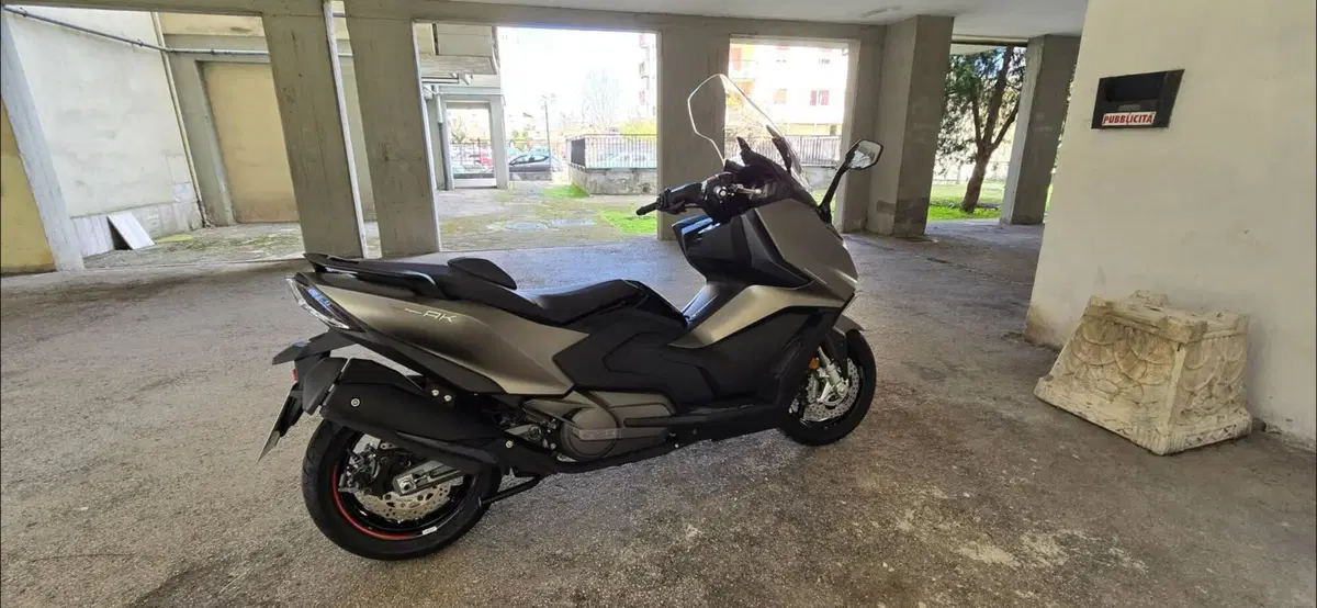 Kymco AK 550 Premium (2023 - 25) (3)