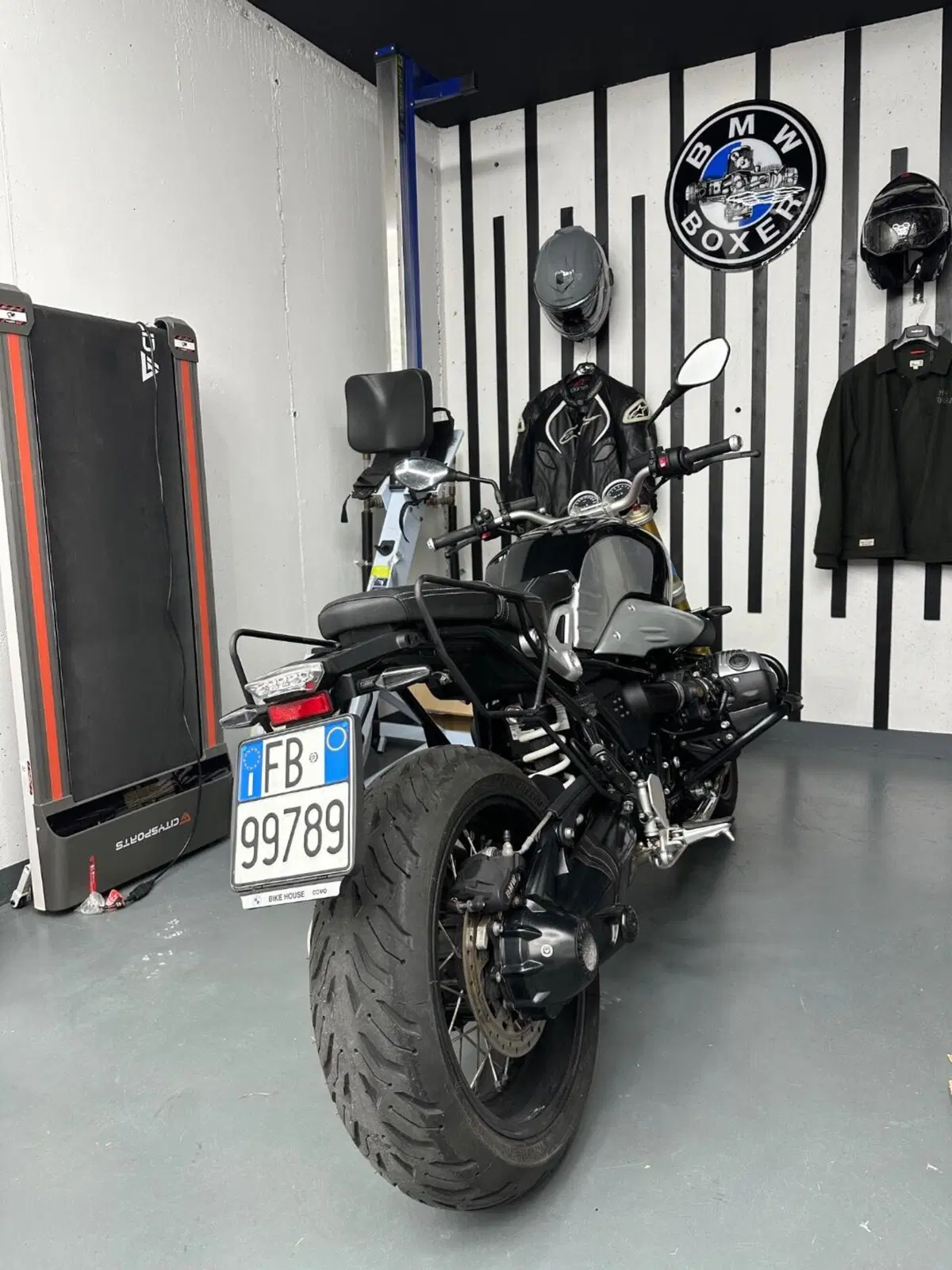 Bmw R nineT 100 Years (2023) (8)