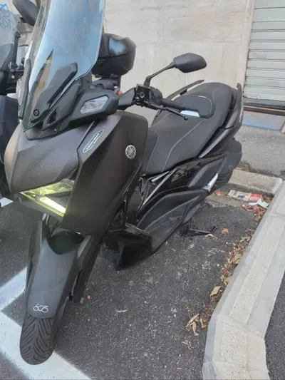 Yamaha X-Max 300 Tech Max (2025 - 26) usata