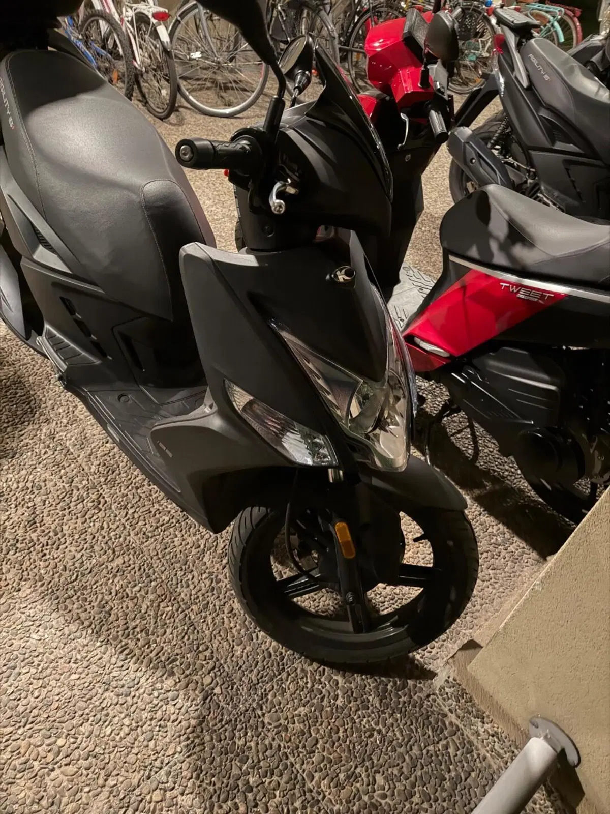 Kymco Agility 125 R16 Power Up (2021 - 26) (4)