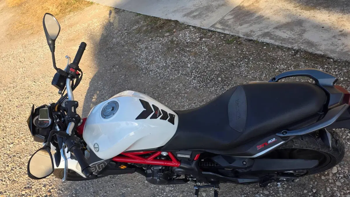Benelli BN 302 (2017 - 19) (2)