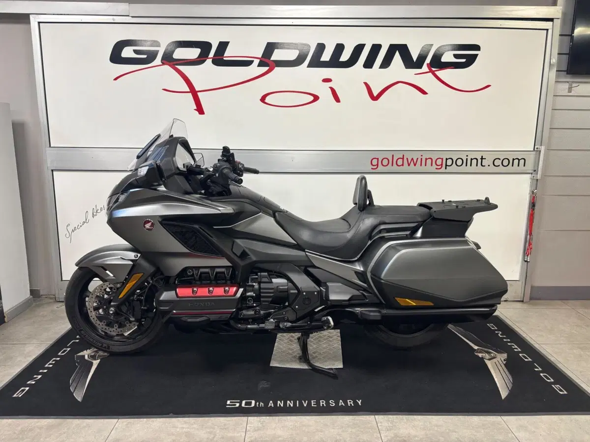 Honda GL 1800 Gold Wing DCT (2021 - 24) (3)