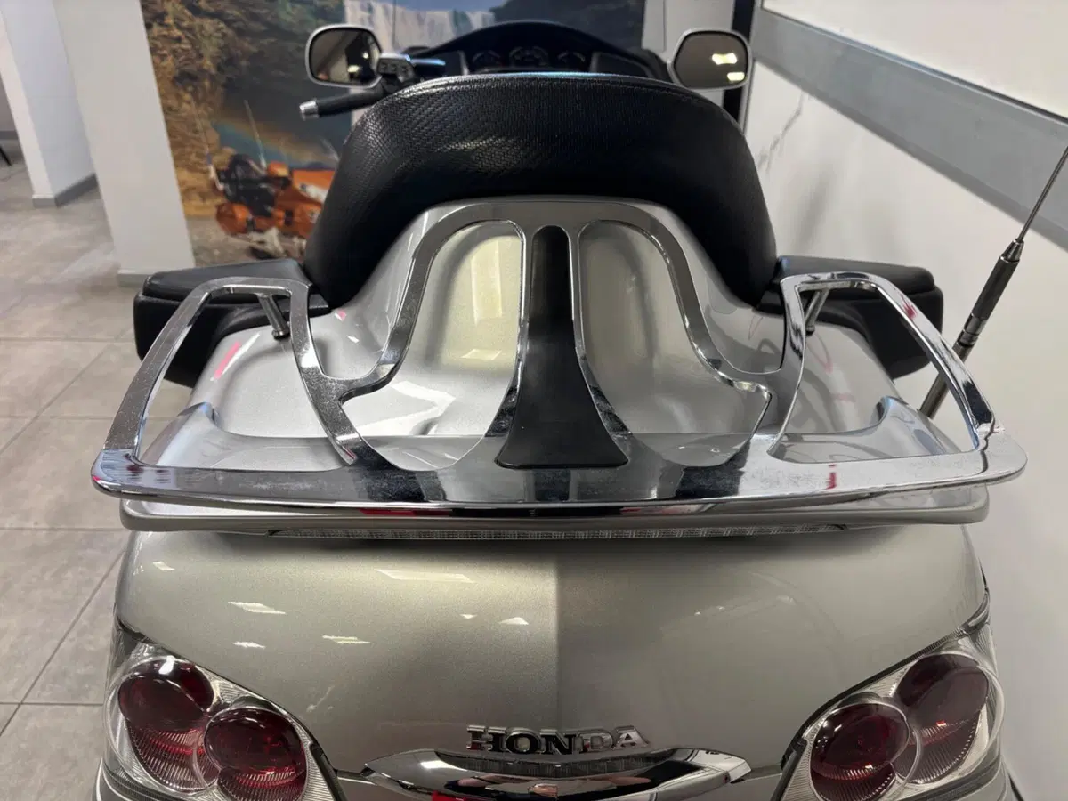 Honda GL 1800 Gold Wing (2007 - 11) (10)
