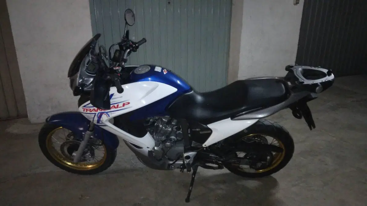 Honda Transalp XL 700 V (2007 - 13)