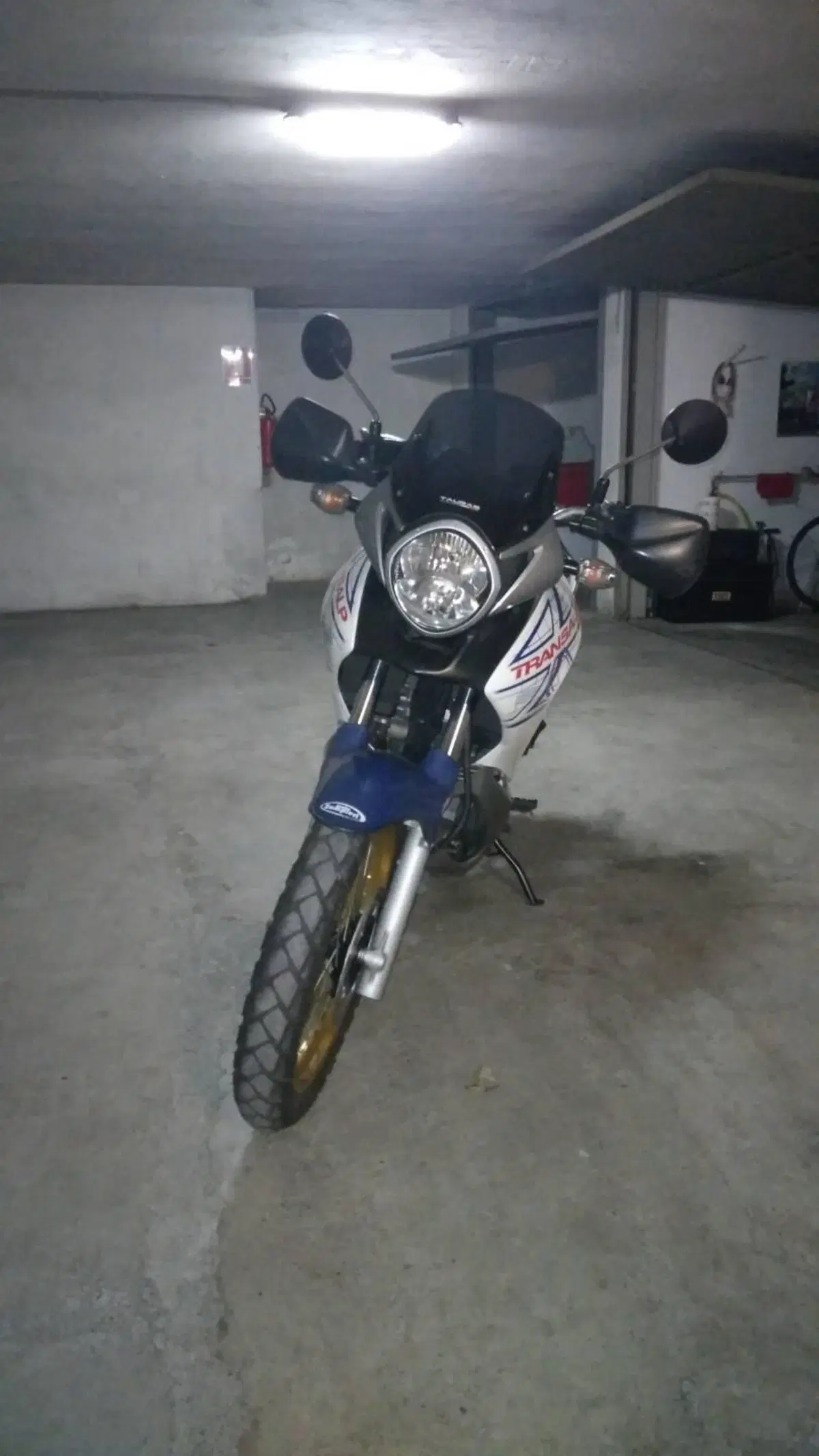 Honda Transalp XL 700 V (2007 - 13) (3)