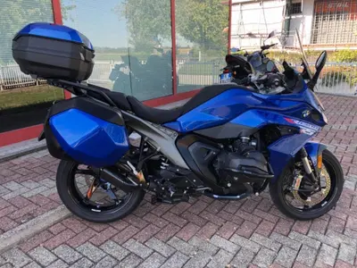 Bmw R 1300 RS (2026) usata