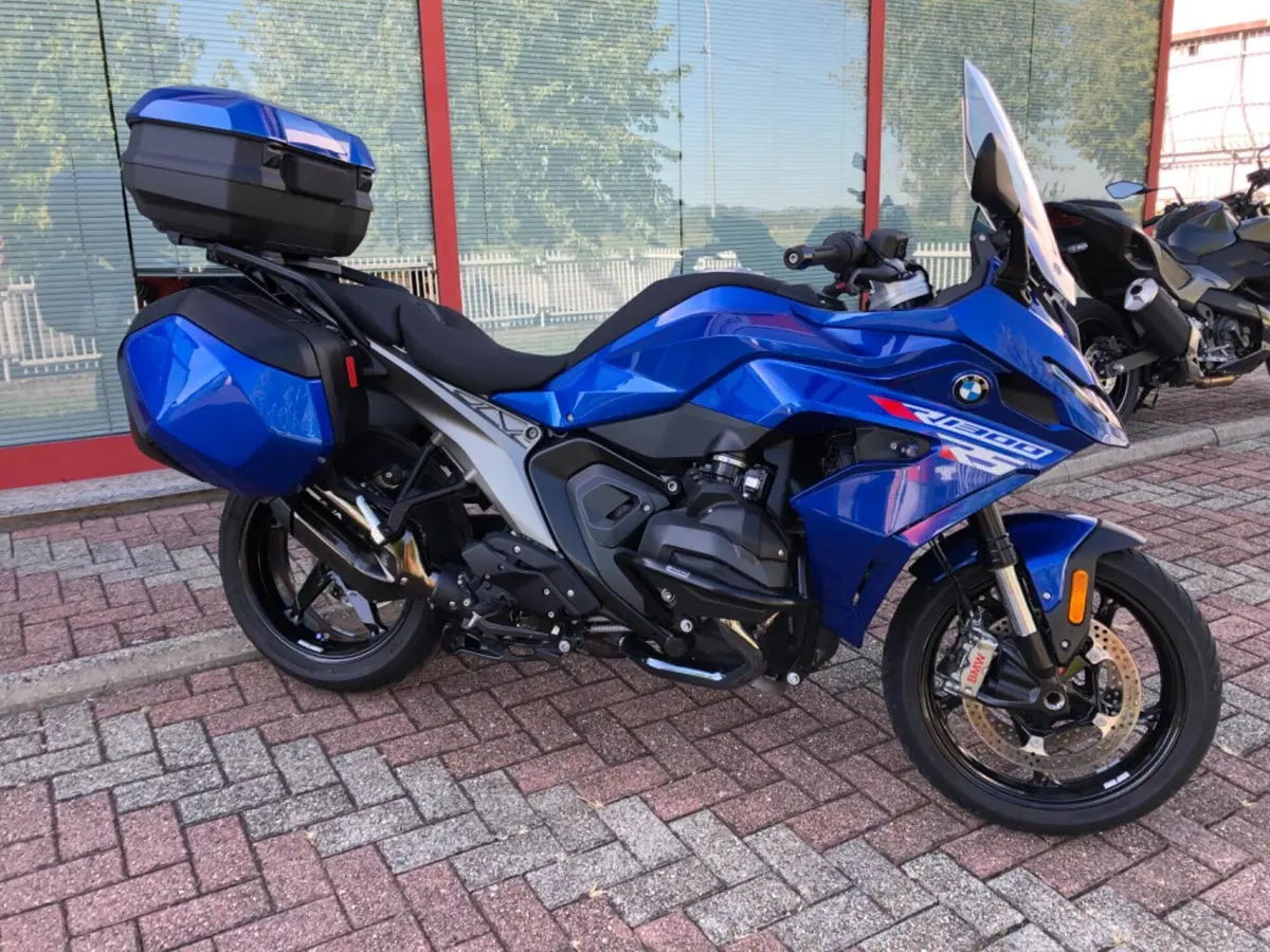 Bmw R 1300 RS (2026) (2)