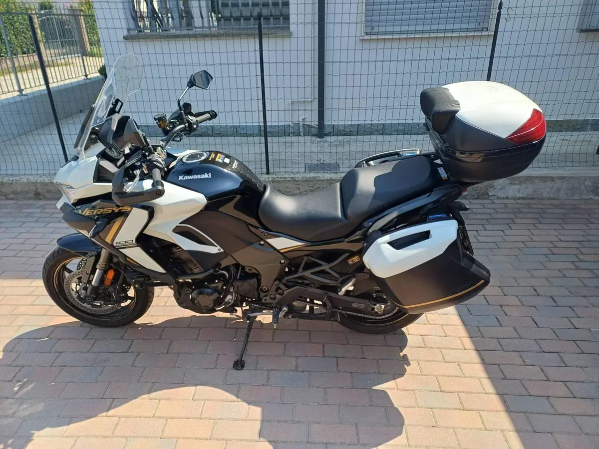 Kawasaki Versys 1100 S Grand Tourer (2025 - 26) (2)
