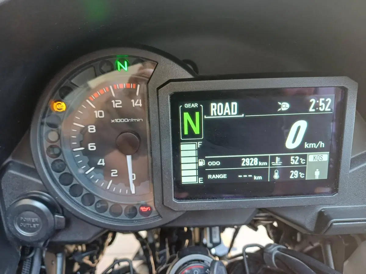 Kawasaki Versys 1100 S Grand Tourer (2025 - 26) (4)