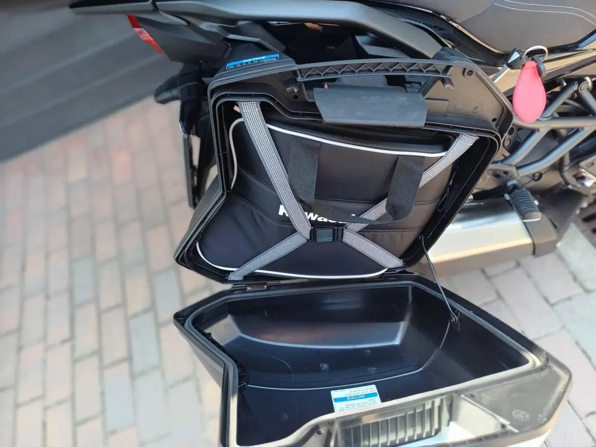 Kawasaki Versys 1100 S Grand Tourer (2025 - 26) (5)
