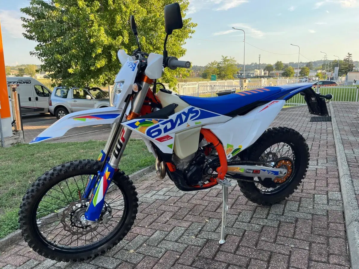 KTM 350 EXC-F 6Days (2026) (8)