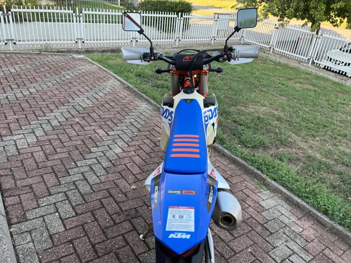 KTM 350 EXC-F 6Days (2026) (12)