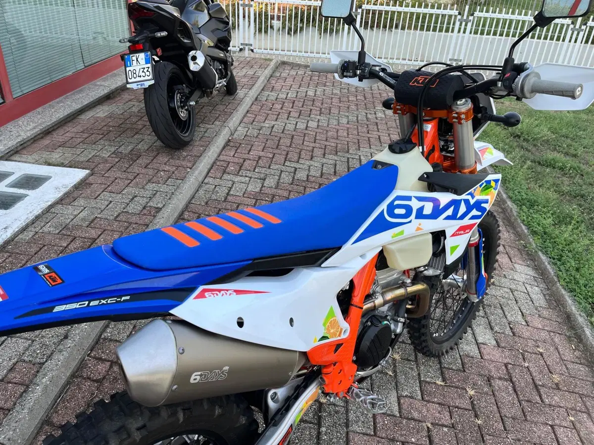 KTM 350 EXC-F 6Days (2026) (14)