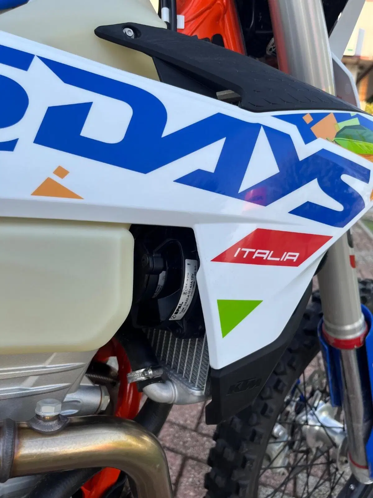 KTM 350 EXC-F 6Days (2026) (16)