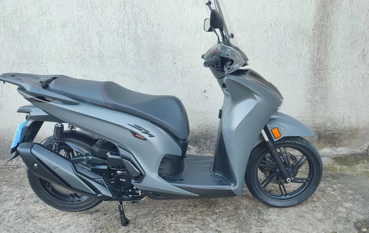 Honda SH 350i Sport (2025 - 26) (3)