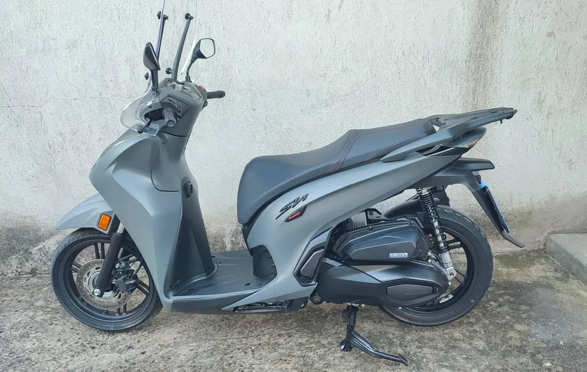 Honda SH 350i Sport (2025 - 26) (4)