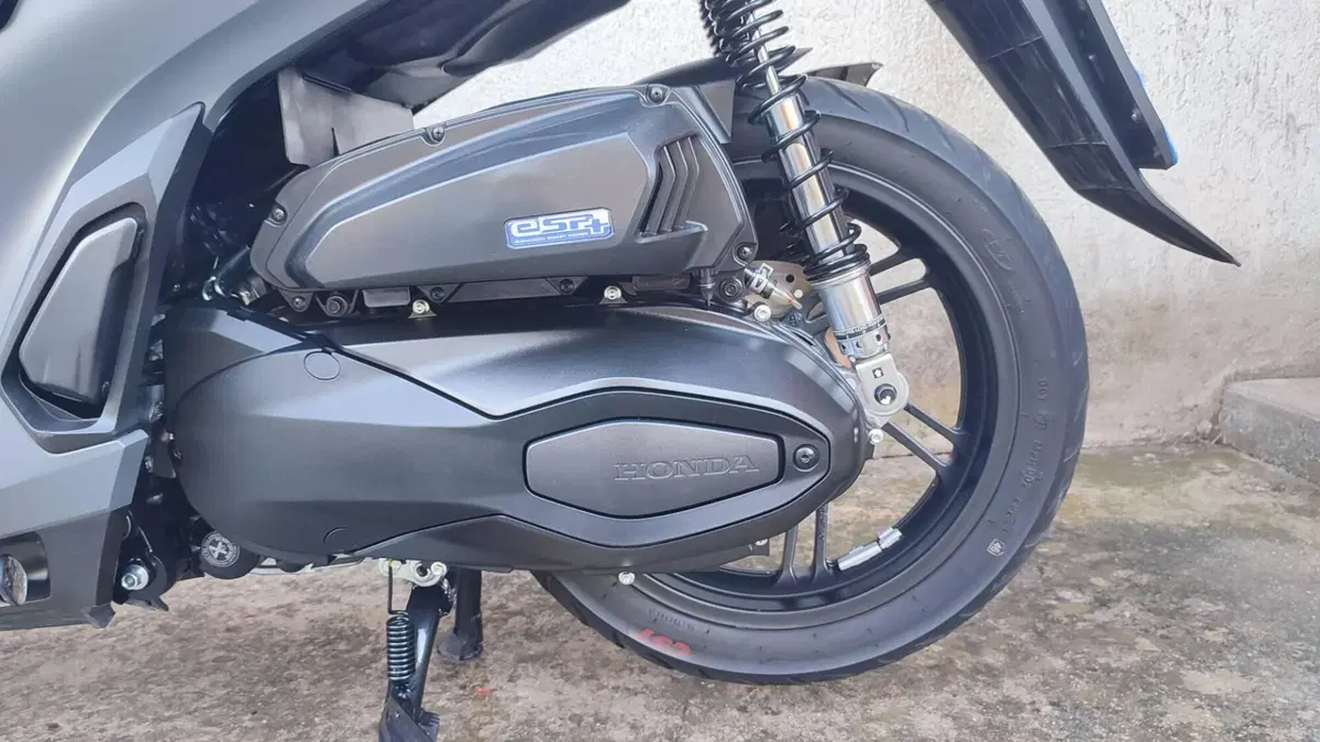 Honda SH 350i Sport (2025 - 26) (8)