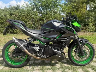 Kawasaki Z 500 SE (2024 - 26) usata