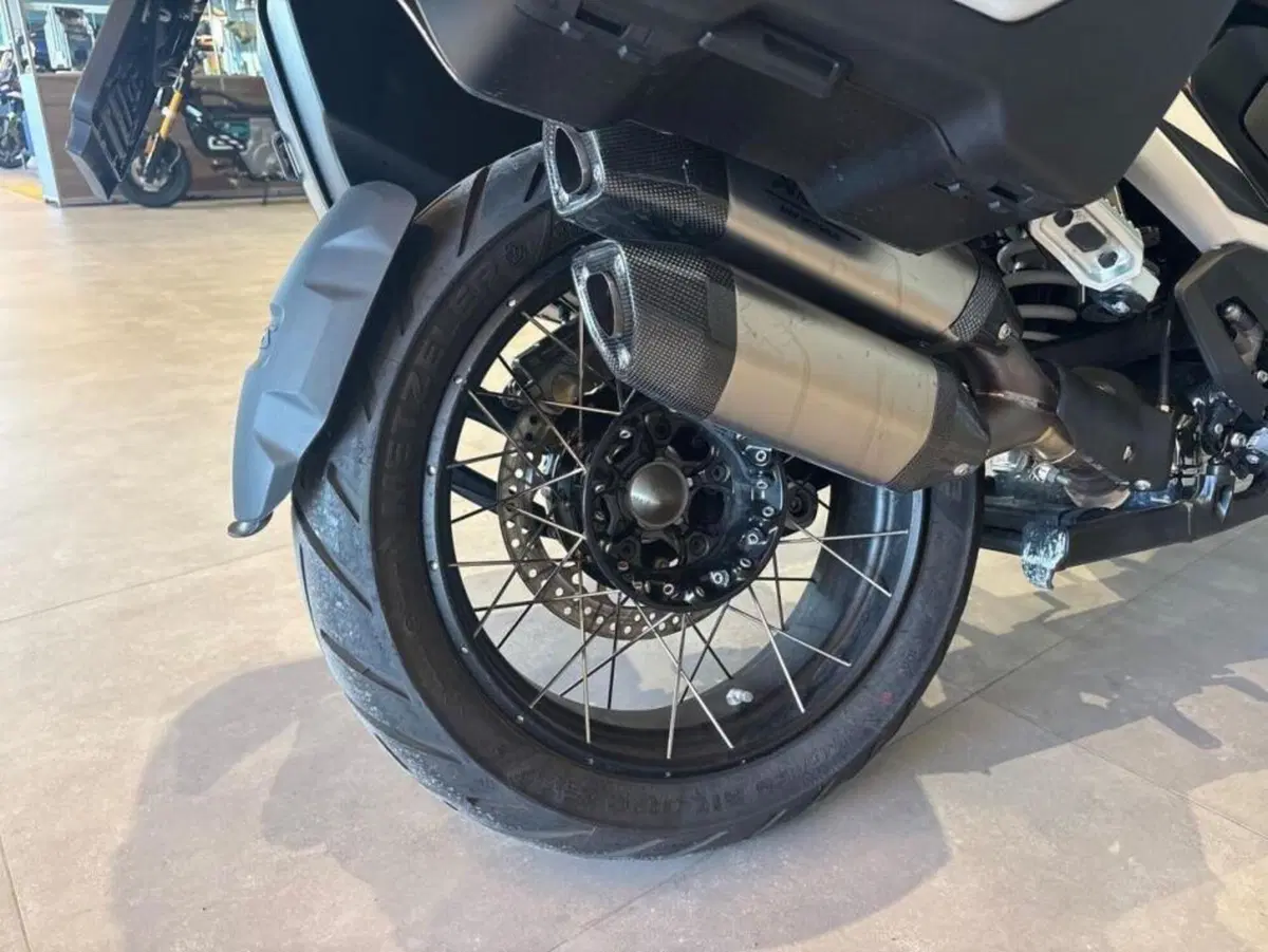 Bmw R 1300 GS Trophy (2023 - 26) (9)