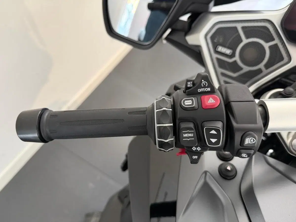 Bmw R 1300 RT (2026) (10)