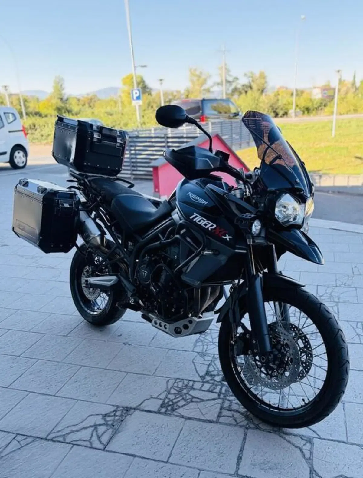 Triumph Tiger 800 XCx (2015 - 17) (6)