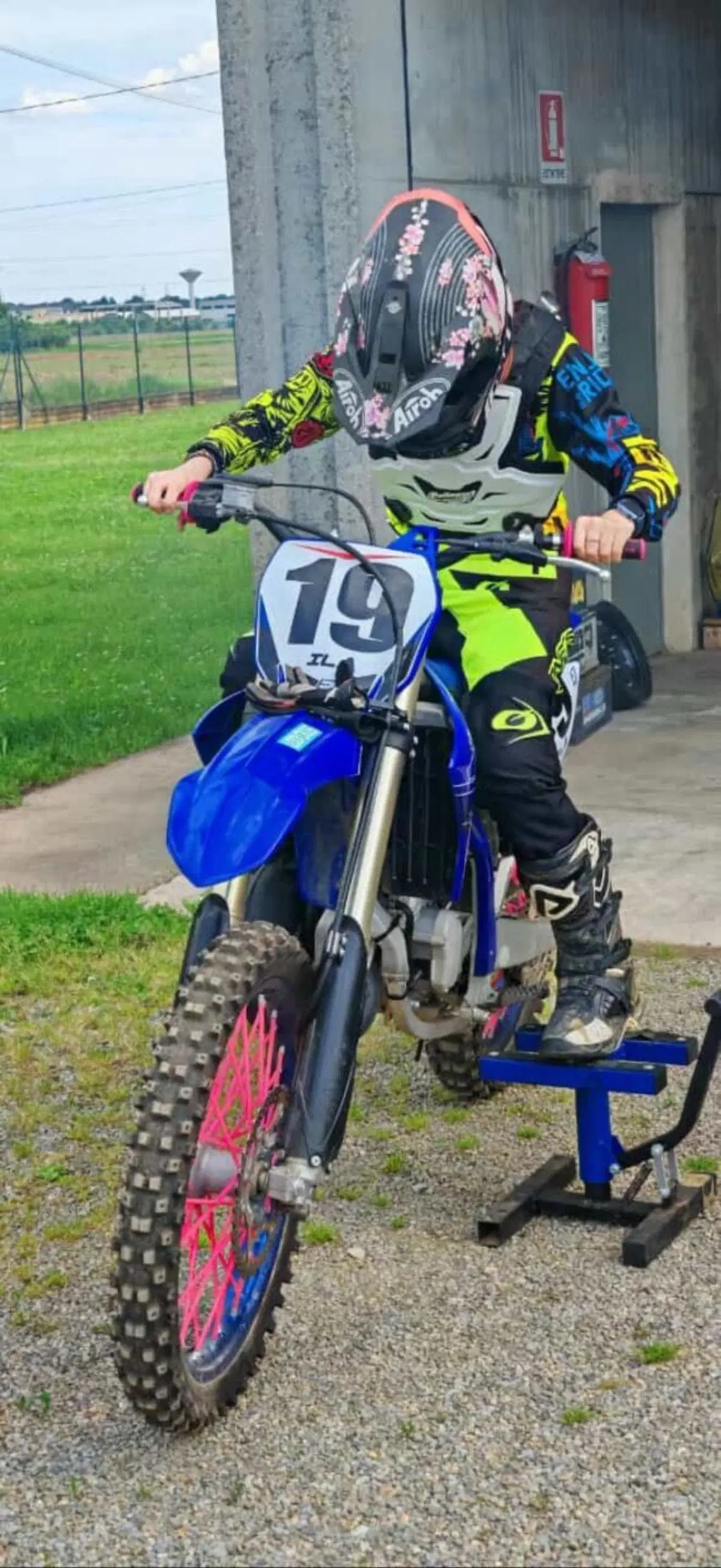 Yamaha YZ 125 (2022) (4)