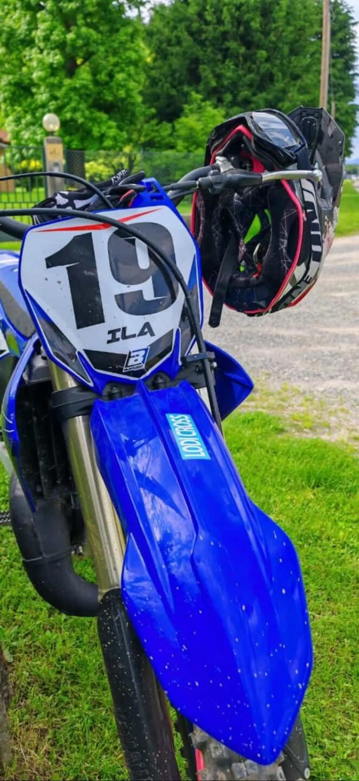 Yamaha YZ 125 (2022) (6)