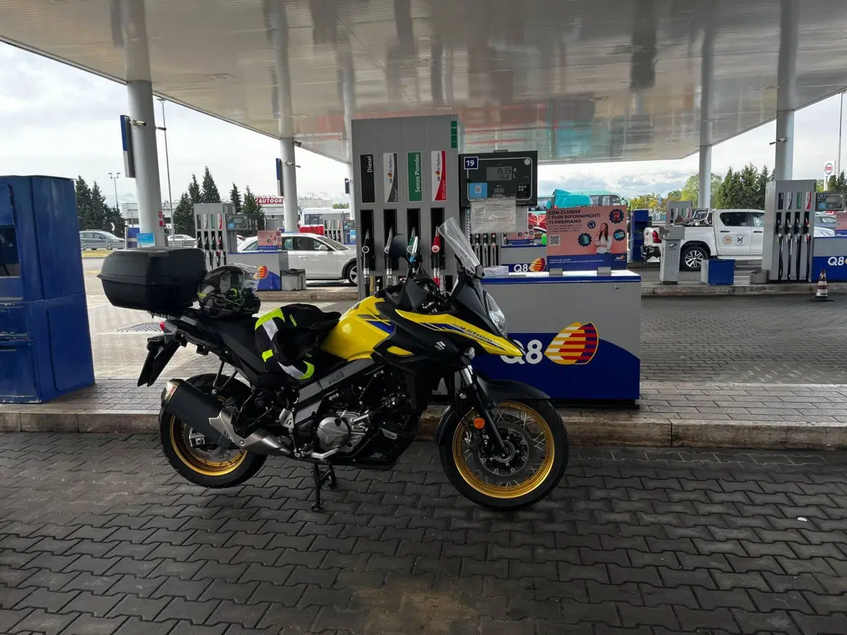 Suzuki V-Strom 650XT Explorer (2022 - 25) (2)