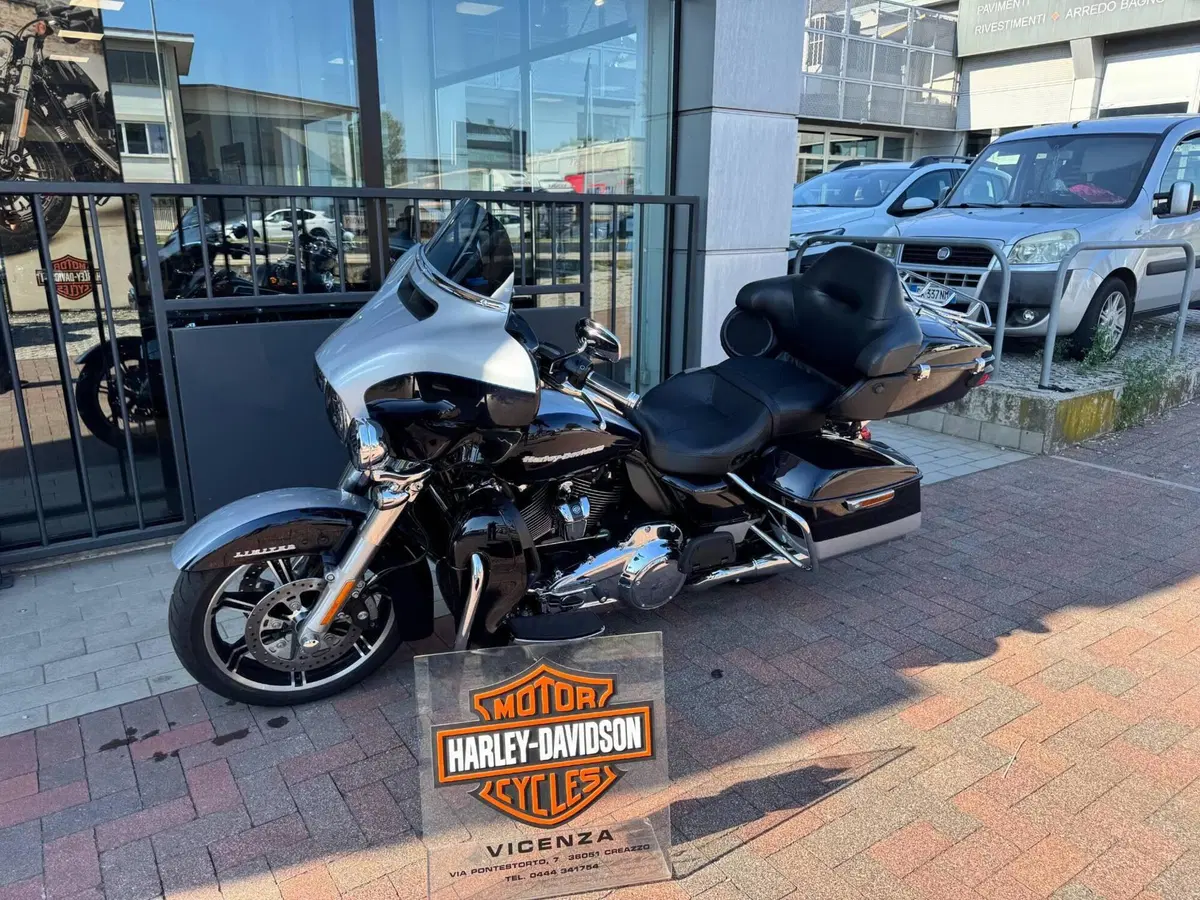 Harley-Davidson 114 Electra Glide Ultra Limited (2021 - 22) - FLHTK (2)