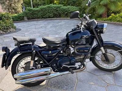 Moto Guzzi Nuovo Falcone 500 d'epoca