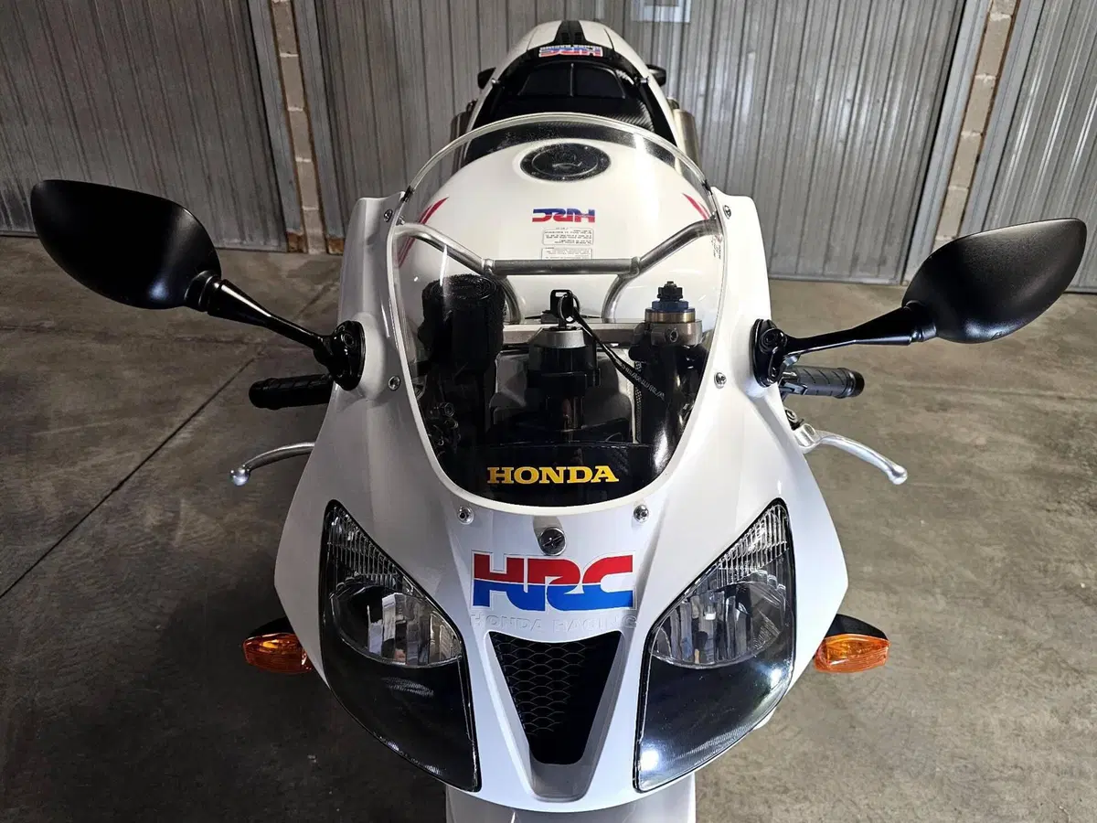 Honda VTR 1000 SP-2 (2002 - 06) (12)