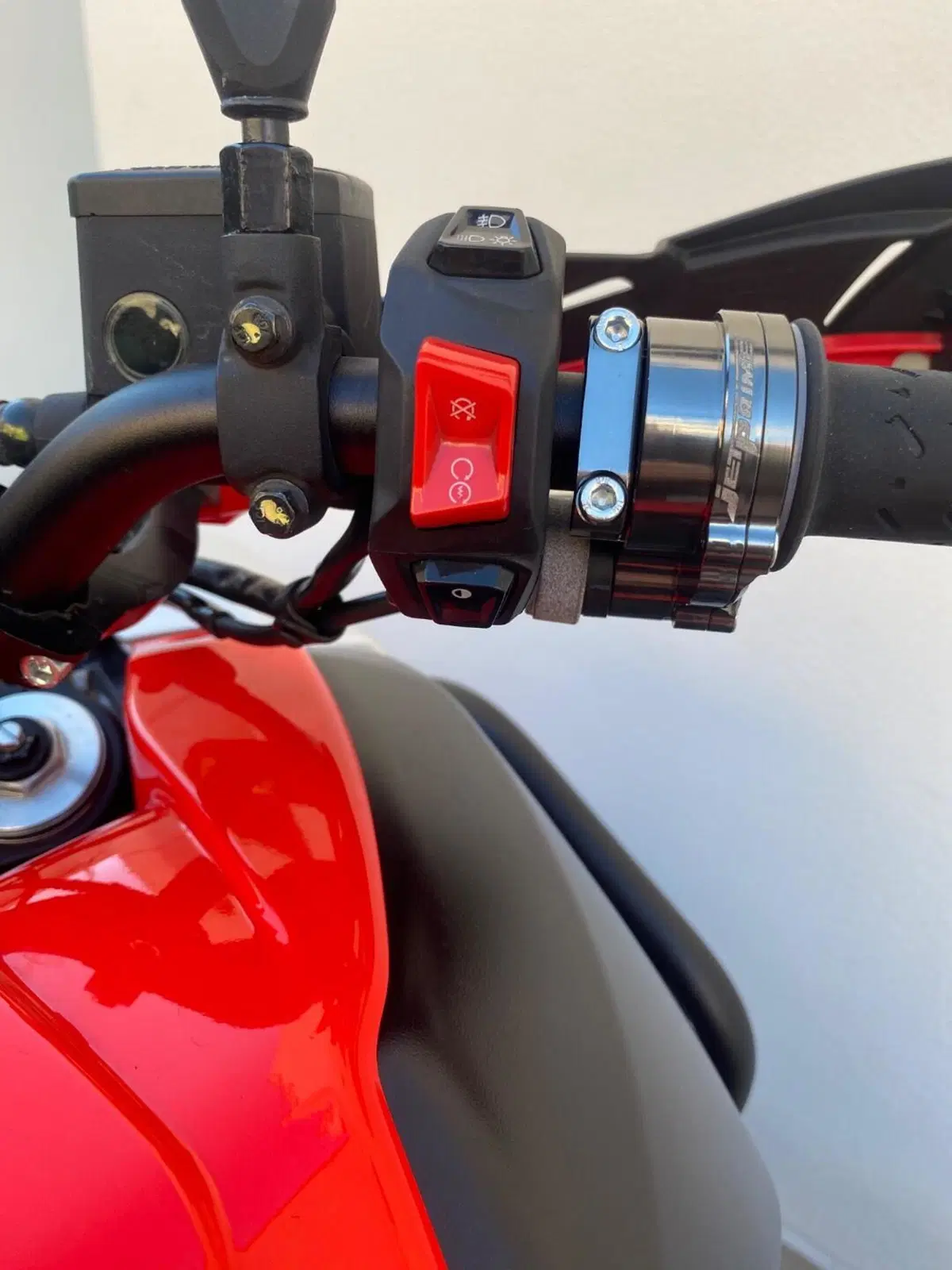 Aprilia Tuareg 660 (2022 - 24) (10)