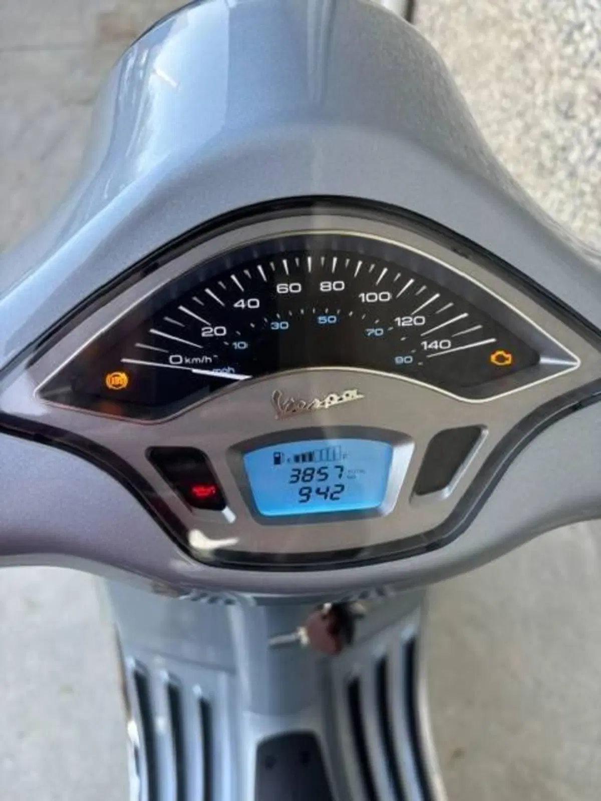 Vespa Primavera 125 (2021 - 23) (12)