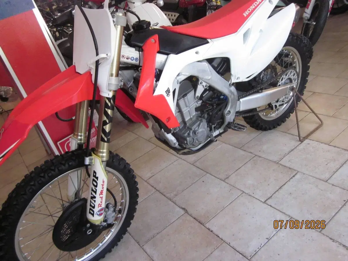 Honda CRF 450R (2014) (2)